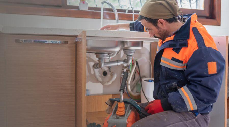 Expert burst pipe repair services in New Smyrna Beach, FL